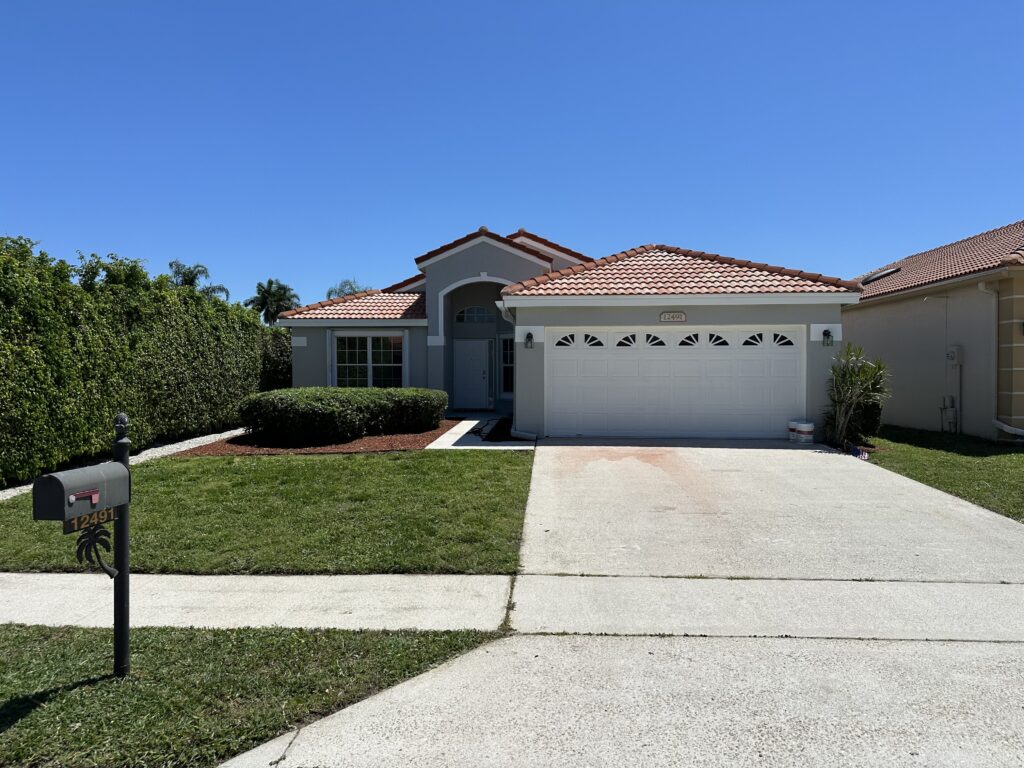 Exterior painting South Florida