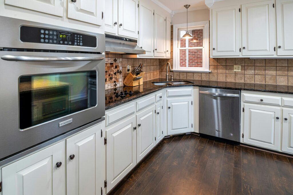 Cabinet painting and refinishing South Florida